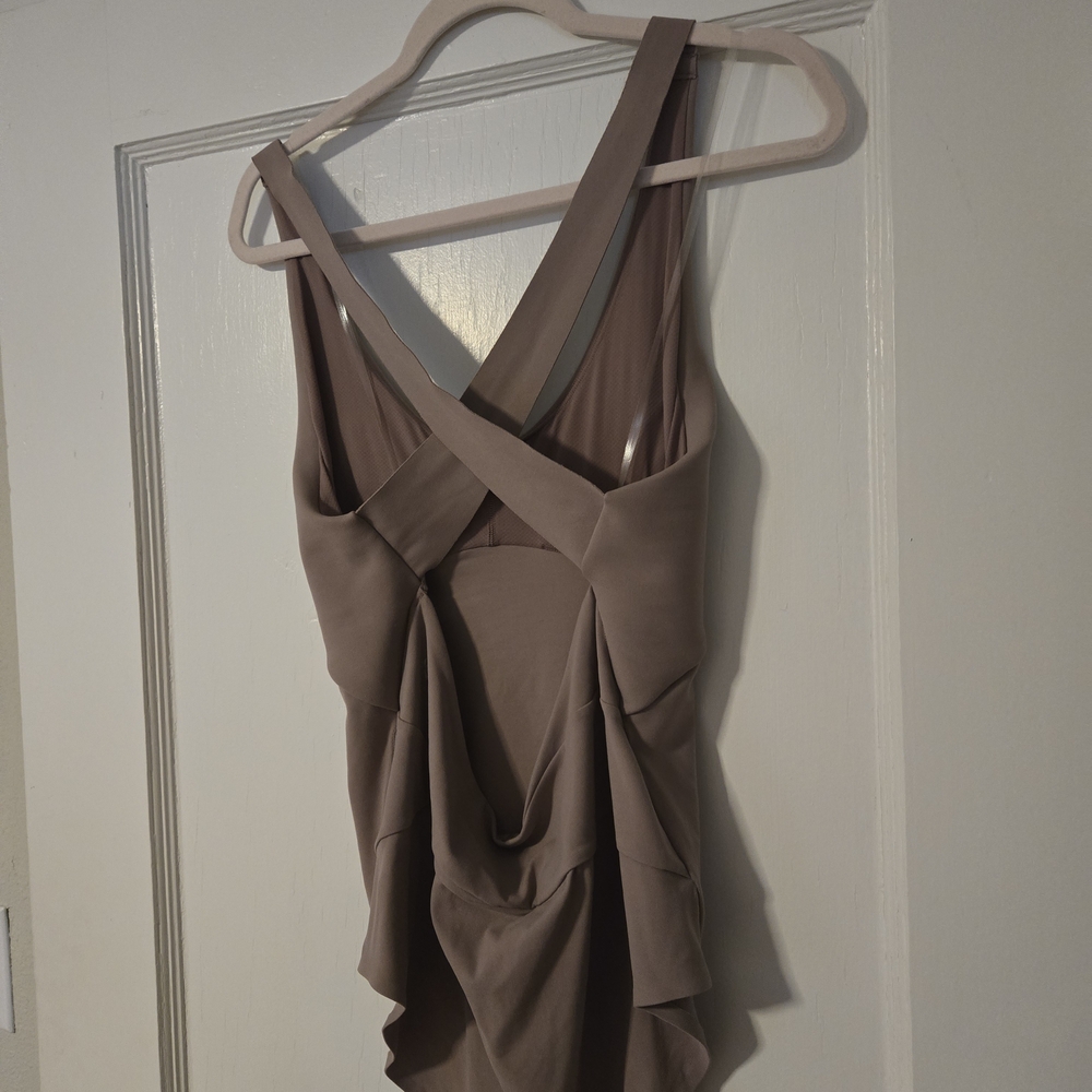 Elegant Women's Bodysuit - Picture 2 of 3